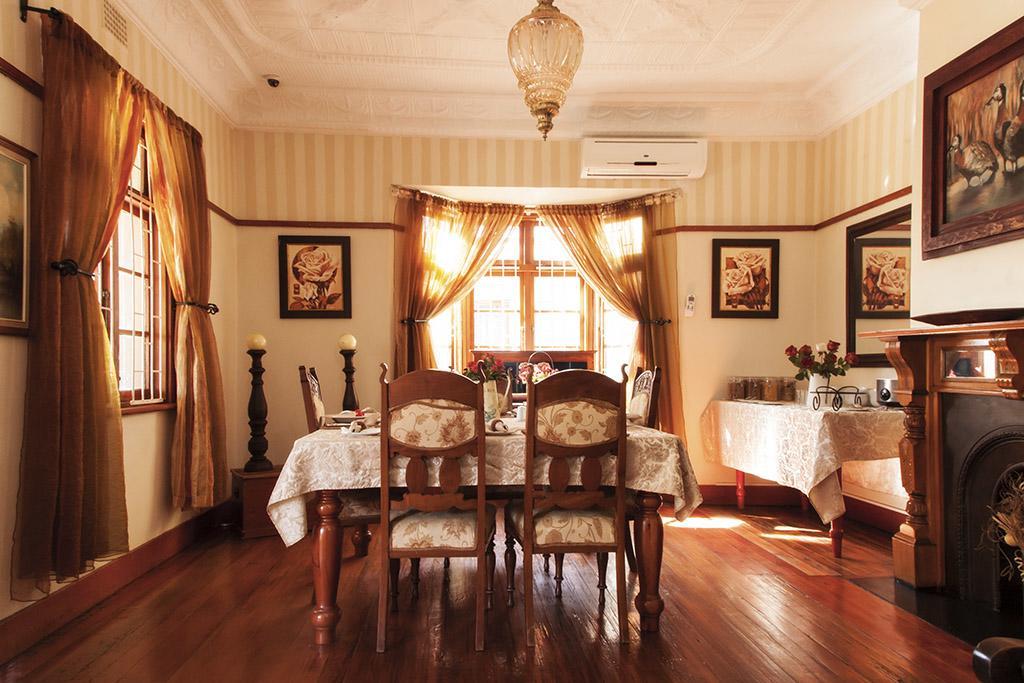 Bed and Breakfast Holme Lea Manor Piet Retief Esterno foto