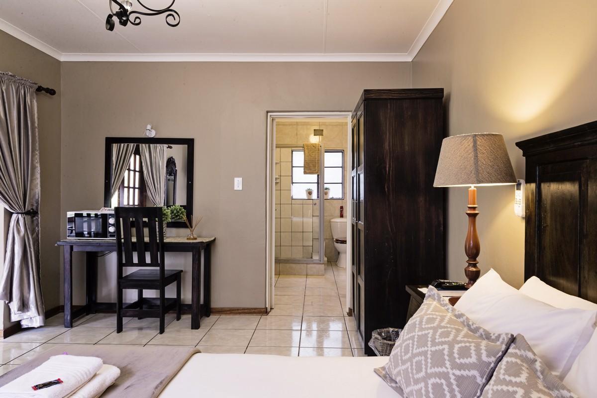 Bed and Breakfast Holme Lea Manor Piet Retief Esterno foto
